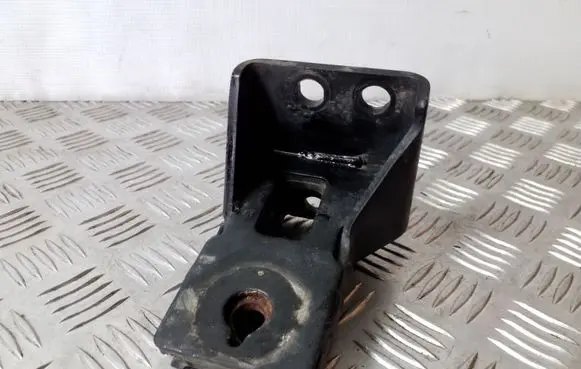 KIA Sorento Gearbox mounting bracket