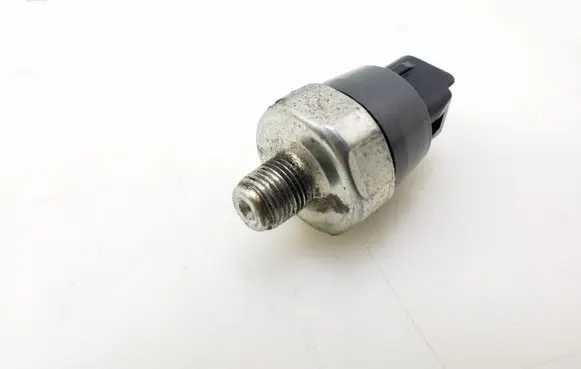 Lexus IS 220D-250-350 Sensor 8353060010