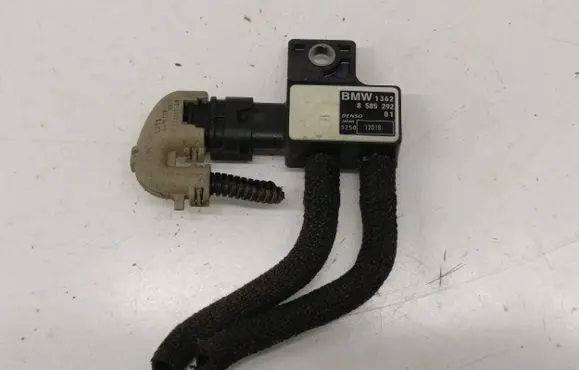 BMW 2 F44 Exhaust gas pressure sensor 8585292