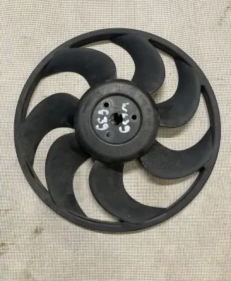 Mercedes-Benz Vito Viano W639 Fan impeller 3136613299