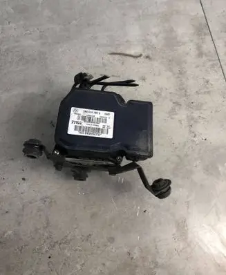 Volkswagen Sharan ABS Pump 7N0614109S 54086623B 18808805