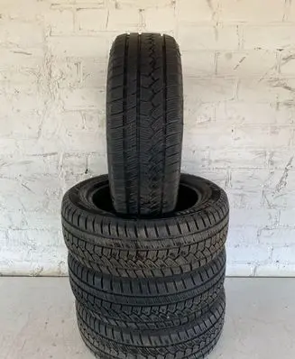Audi A3 S3 8P R16 winter tire 