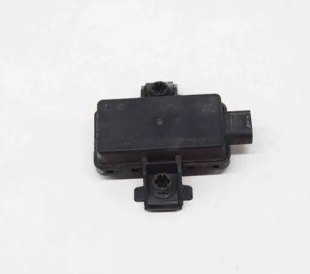 Mercedes-Benz C W205 Tire pressure control unit A0009006907 A0009017203