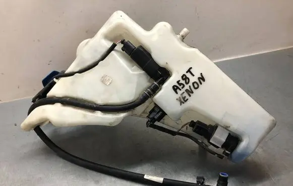 Audi A5 Windshield washer fluid reservoir/tank 8T0955453C 8T0955667D
