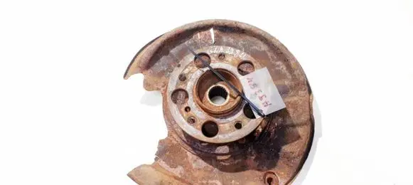 Mercedes-Benz C W202 Rear wheel hub