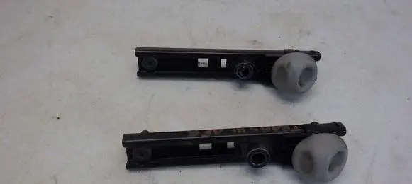 Opel Vivaro Seat belt adjustment rail 878242668R