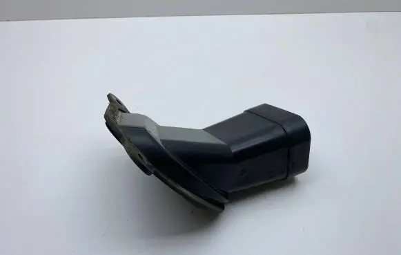 Opel Zafira C Air intake duct part 13346074