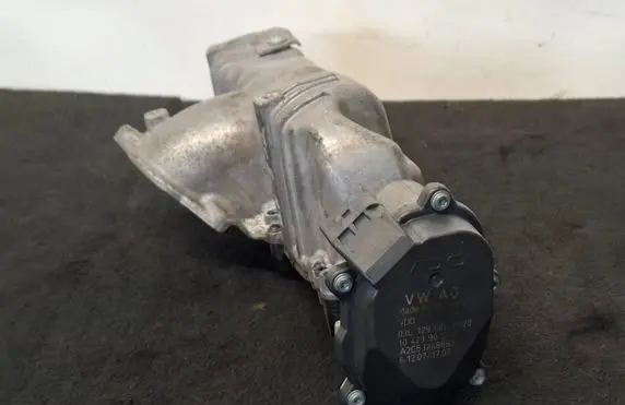 Audi A4 S4 B8 8K Intake manifold 03L129711E 03L129086