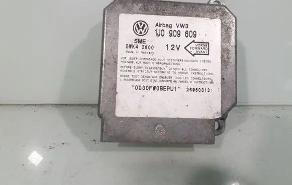 Volkswagen Golf IV Airbag control unit/module 1J0909609