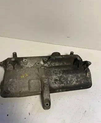 Mercedes-Benz A W169 Rocker cam cover A6400100667