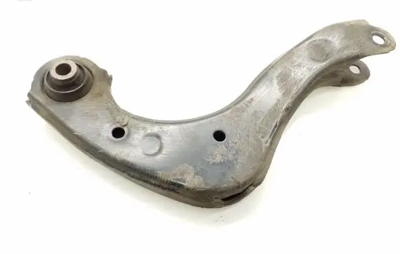 Toyota C-HR I Rear control arm