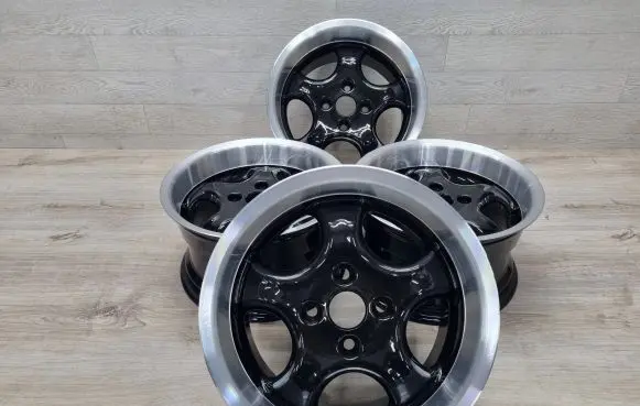Volkswagen Golf IV R14 alloy rim AD804435