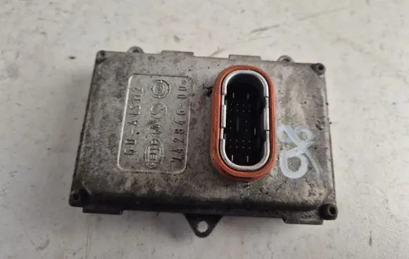 Audi A6 S6 C6 4F Headlight ballast module Xenon 5DF00870410