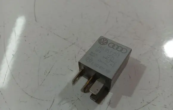 Volkswagen Sharan Other relay 1K0951253
