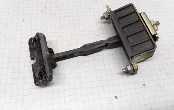 Mercedes-Benz E W211 Rear door check strap stopper A2117300116