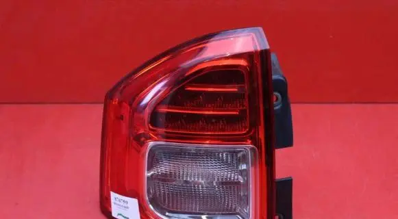 Jeep Compass Rear/tail lights 05182545