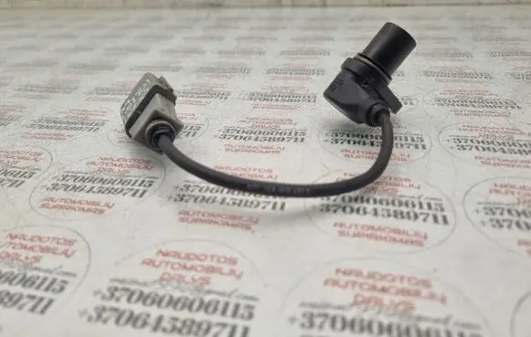Audi A4 S4 B7 8E 8H Crankshaft position sensor 06A906433G