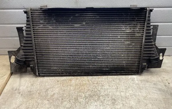 Opel Signum Intercooler radiator 871498C 884692U
