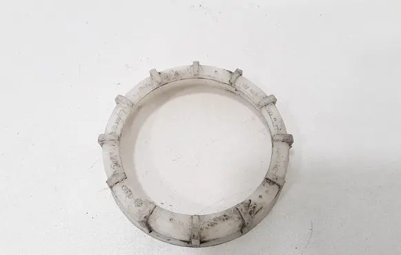 Volkswagen Caddy In tank fuel pump screw locking ring/nut 8N0201375A