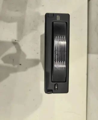 BMW 5 E60 E61 CD/DVD changer 65126956939 600650740223 020469