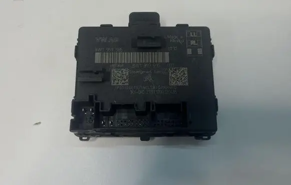 Audi Q5 SQ5 Door control unit/module 8W1959595