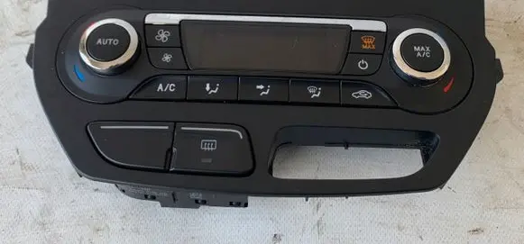 Ford C-MAX II Climate control unit AM5T18C612BL
