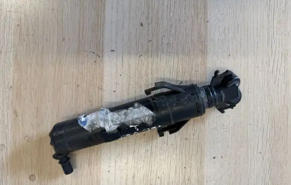 Volkswagen Polo V 6R Headlight washer spray nozzle 6C0955103A