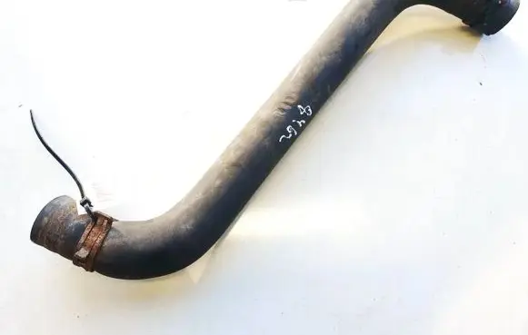 Opel Vivaro Engine coolant pipe/hose