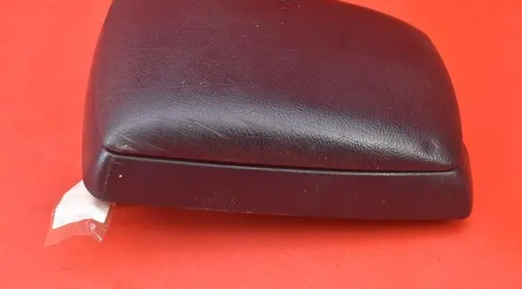 KIA Sorento Armrest