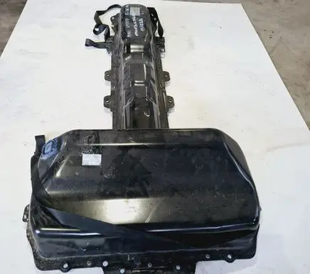 Mini One - Cooper F56 F55 Hybrid / electric car battery 9896709