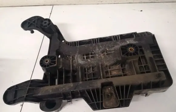 Volkswagen Touran I Battery box tray 1k0915333b 1k0915333-b