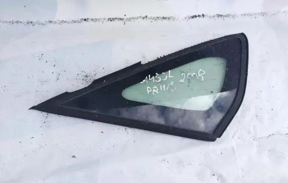 Toyota Prius (XW20) Front triangle window/glass 