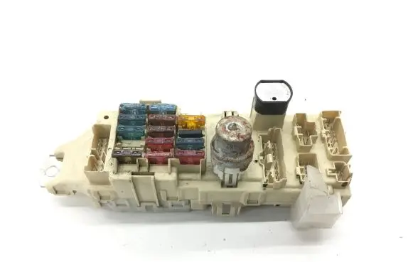 Toyota Supra A80 Fuse module 8264120110