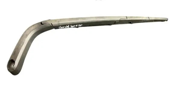 Rear wiper blade arm