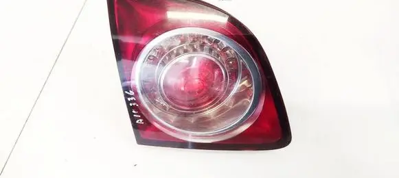 Volkswagen Golf Plus Tailgate rear/tail lights 5M0945093H