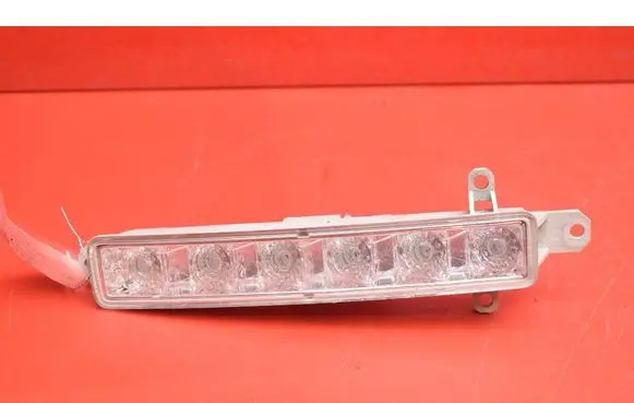 Citroen C3 Picasso Front fog light 9677409380