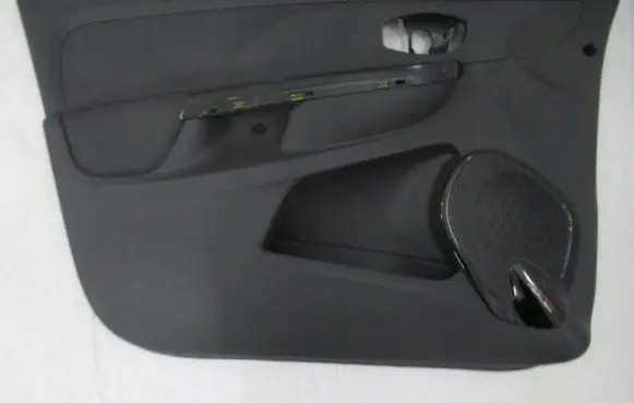 Renault Clio IV Front door card panel trim 809016759R
