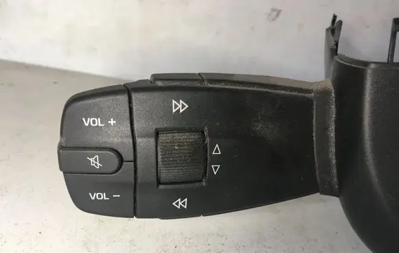 Skoda Fabia Mk2 (5J) Sound control switch 5J0959441 5J0959849