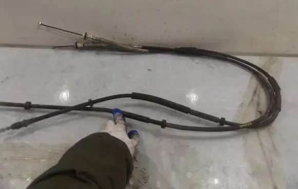 Fiat Stilo Handbrake/parking brake wiring cable 