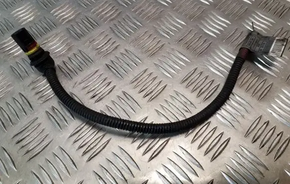 BMW 3 E46 Glow plug wires 778923105