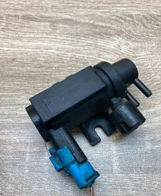 Mazda 2 Turbo solenoid valve 9645029180 710096401 WITHPLUG