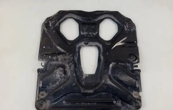Mazda 6 Engine splash shield/under tray GHP9-56A91