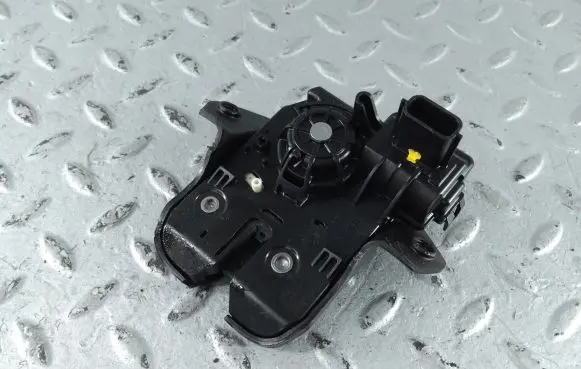 Dacia Sandero III Tailgate/trunk/boot lock/catch/latch 905030934R