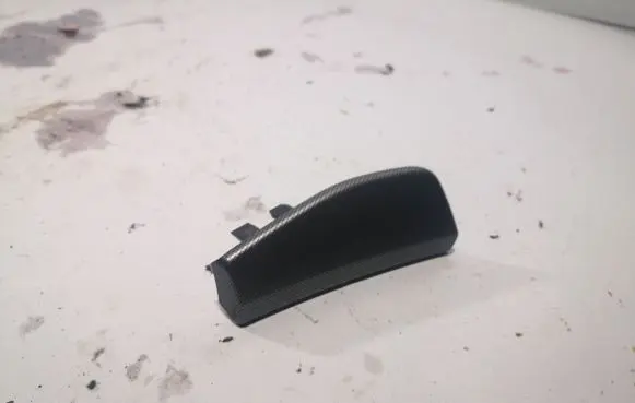 Dashboard glove box trim
