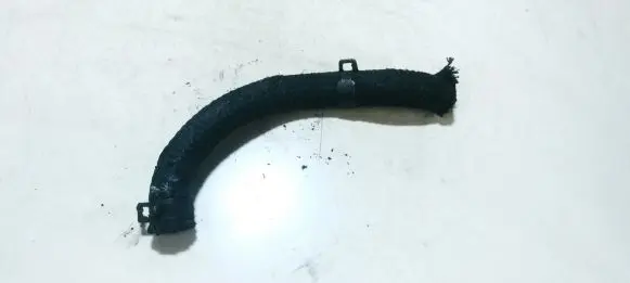 Hyundai Trajet Breather hose/pipe 