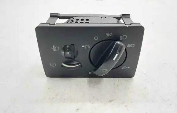 Ford C-MAX I Light switch 7M5T13A024DA