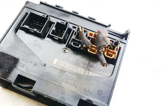 Volkswagen PASSAT B7 Comfort/convenience module 3aa959433