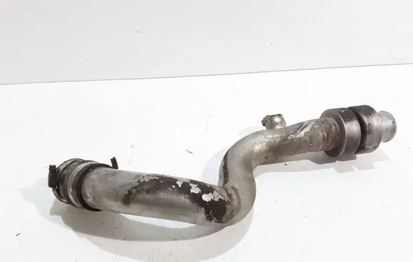 Land Rover Discovery 3 - LR3 Intercooler hose/pipe