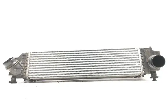 BMW 2 F46 Intercooler radiator 7617598 22828110