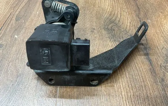Mercedes-Benz SL AMG R129 Acceleration sensor A0125423317